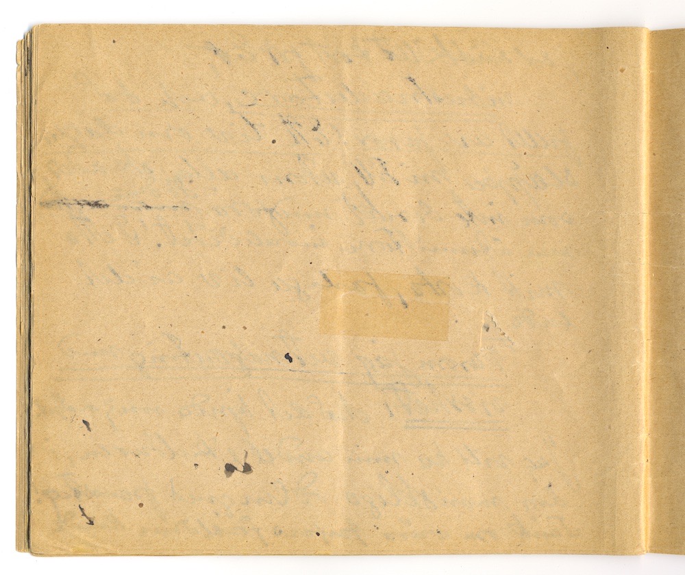 1:a majtal i Nora 1910. – Sida 26 - Klicka för bild i full storlek.
En inskannad tom sida från ett gulnat häfte.